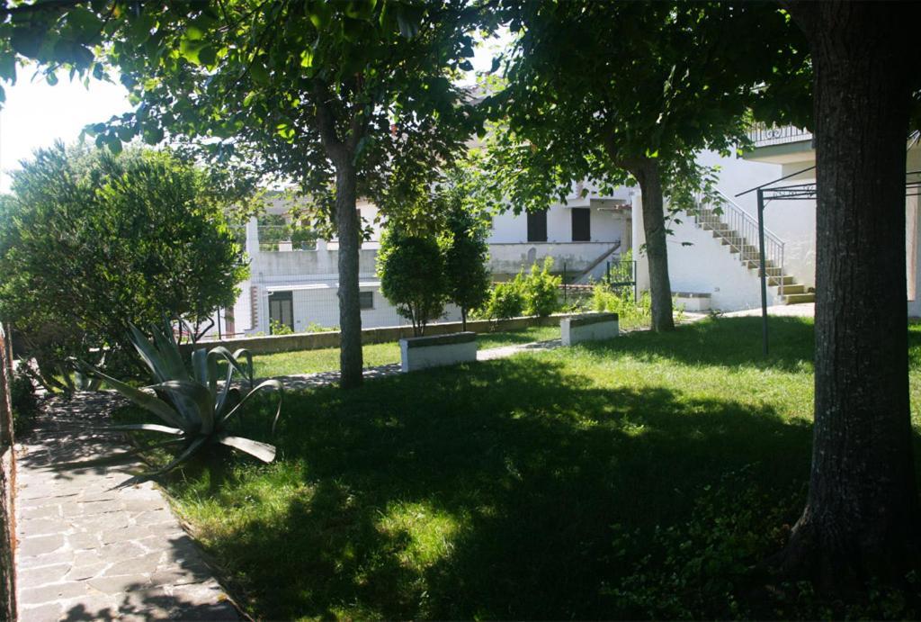 Residence Le Ali Del Conero Marcelli Exterior photo